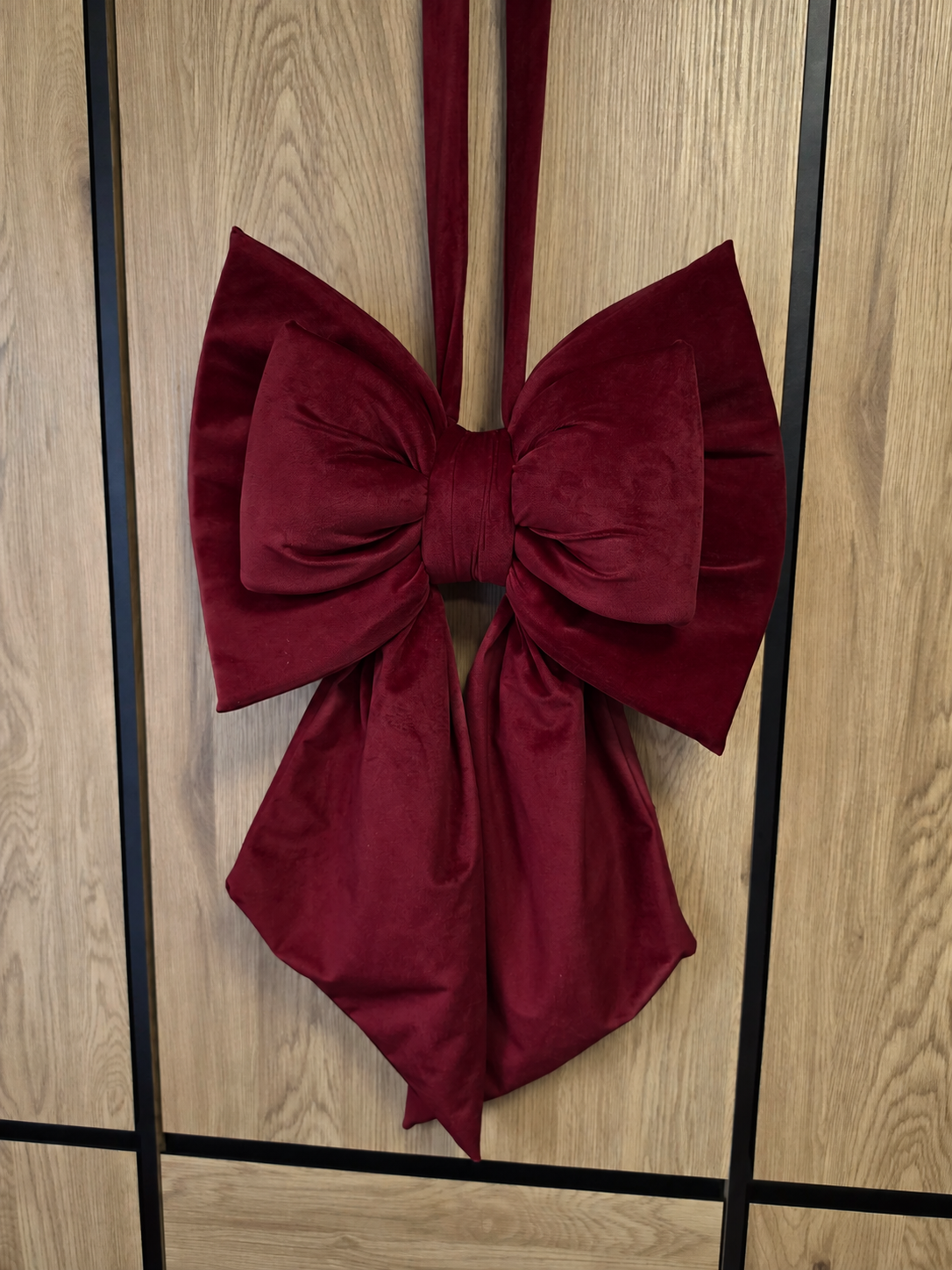 Zestaw na drzwi – dwie welurowe  kokardy 40 x 50 cm, zwis 55 cm Ciemny Bordo